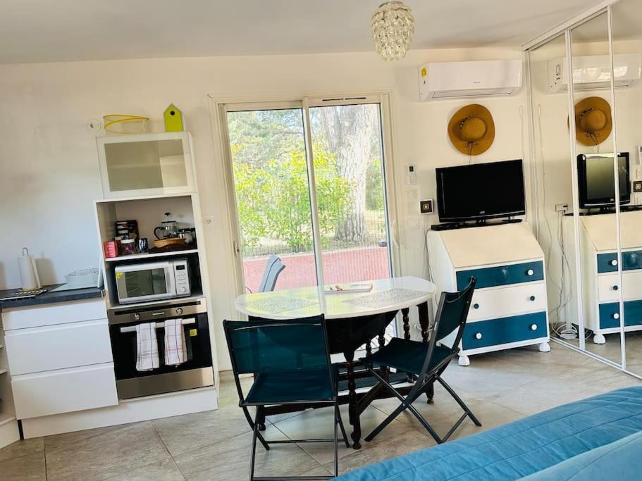 Moderne Mini Maison Lezignan-Corbieres Bagian luar foto